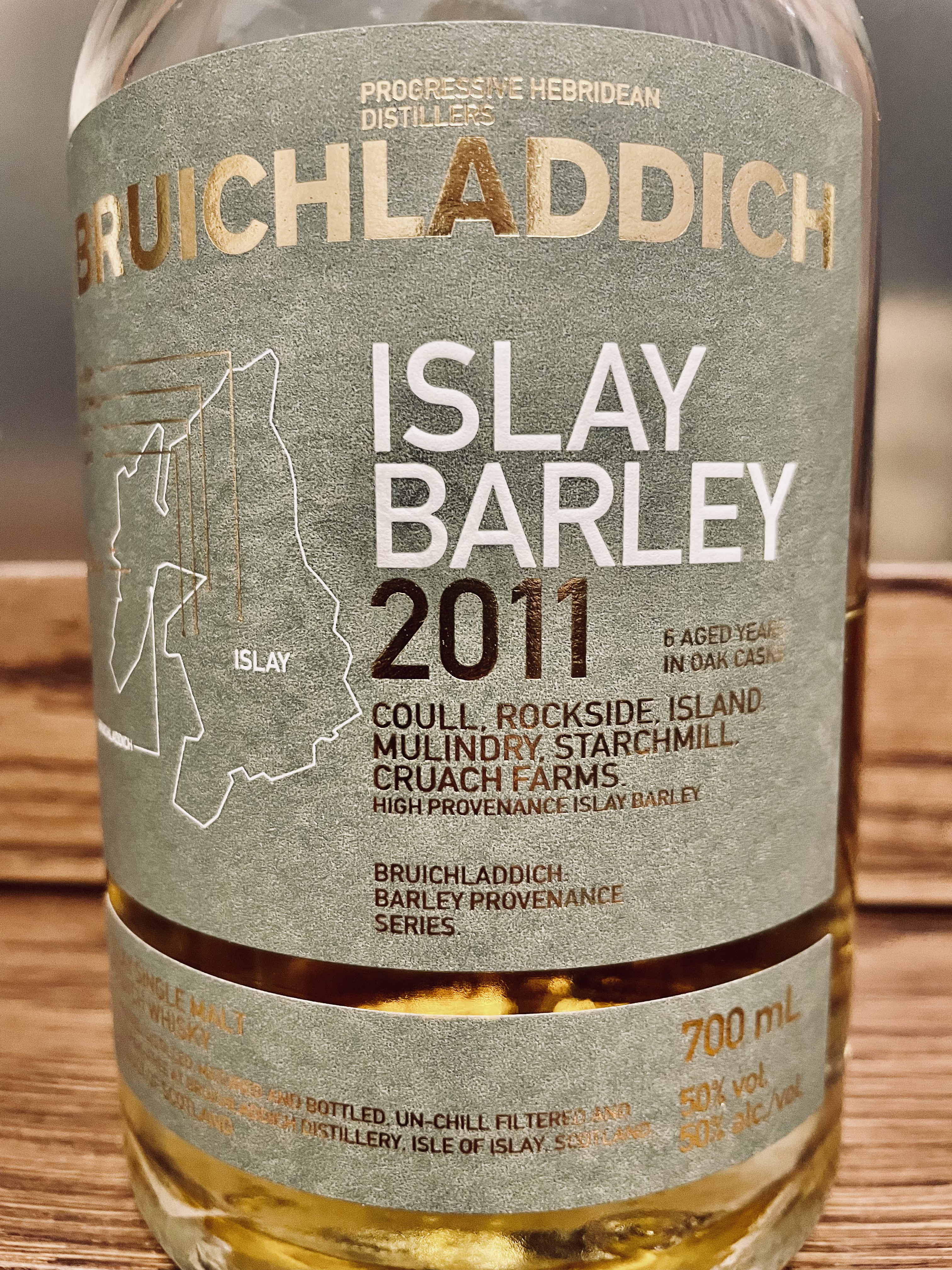 картинка Bruichladdich Islay Barley 2011 на сайте Белорусского Виски-Клуба