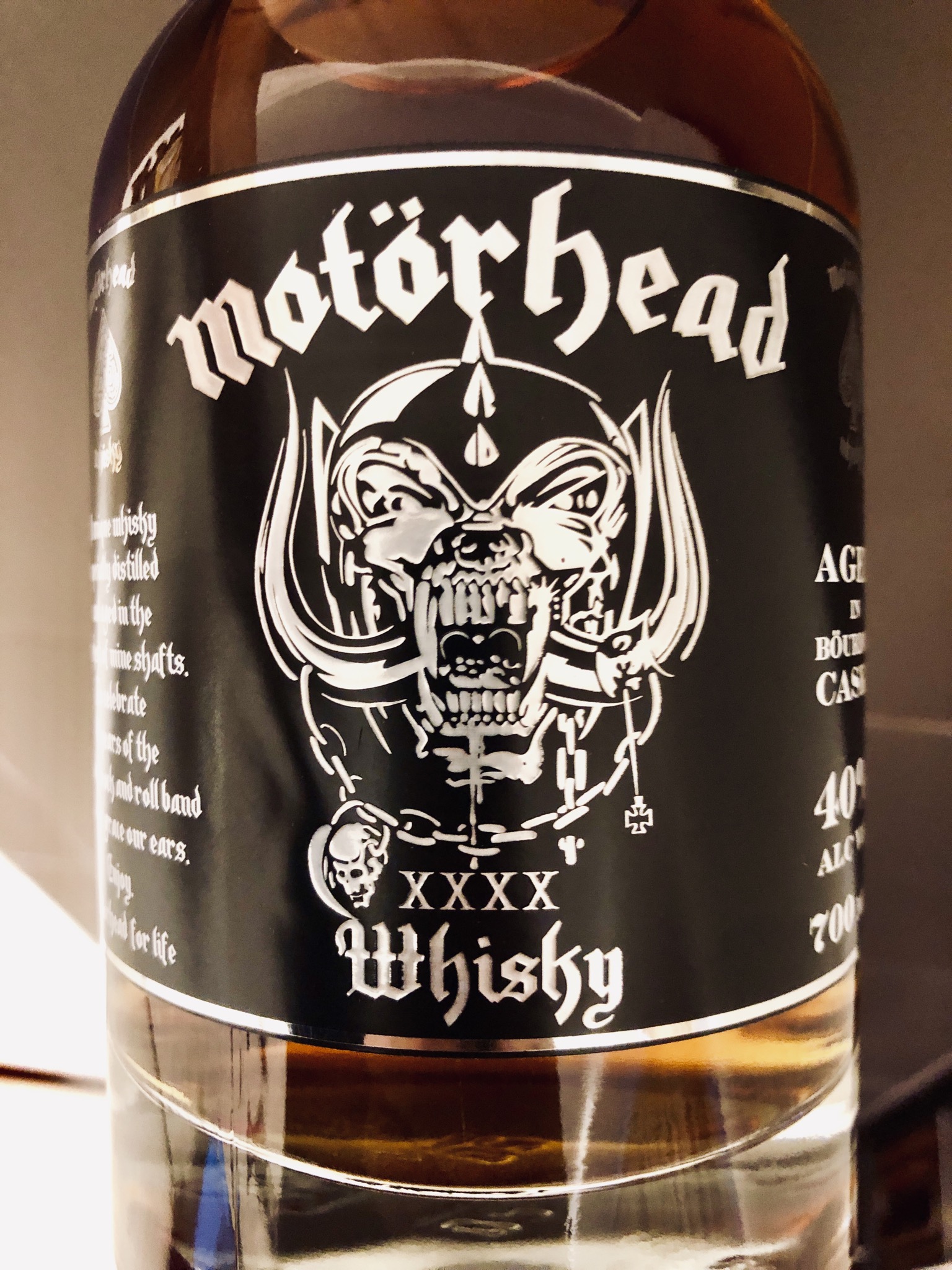картинка Mackmyra Motorhead XXXX на сайте Белорусского Виски-Клуба